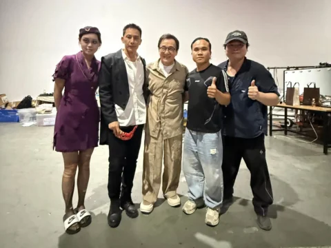 Jackie Chan shoots new commercial 🎬 but wait... What is this!? 👀

The last two