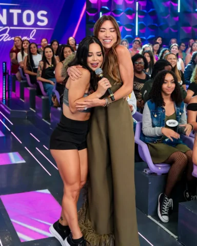 Quem viu meus parabéns no meio do @pgmsilviosantos? Como é bom fazer o que a gen