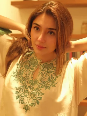 Rameen took these at 3am, saying it’s rare to see me out of my PJs 🫠
On an impu
