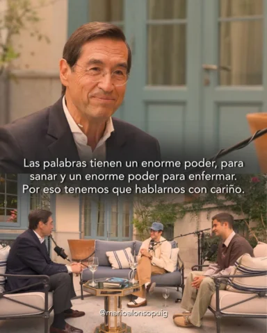 Las palabras tienen un impacto directo en cómo pensamos, sentimos y actuamos. No