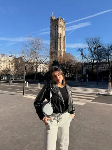 Un peu de soleil à Paris ! Ça fait du bien au moral ☀️