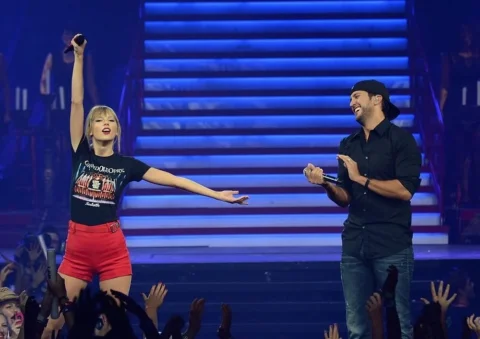 Moments with Taylor throughout the years. Tune in tonight on @abc to hear some o
