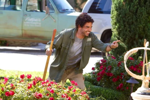 My first role in Hollywood was as a gardener on Jack and Jill, thanks to @adamsa