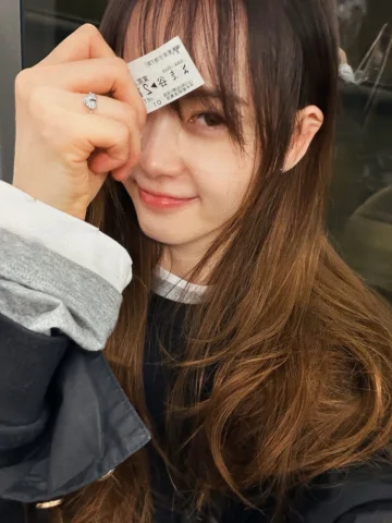 ✌️