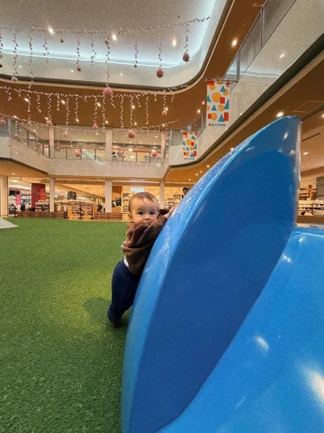 Hoje o nosso coração ficou cheio 💙

Levamos nosso filho para brincar com outras