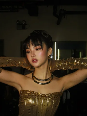 💫