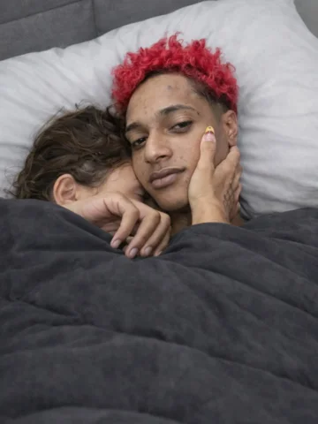 Eu só preciso de você nesse mundo… podem tirar tudo de mim, menos você te amo 🥹