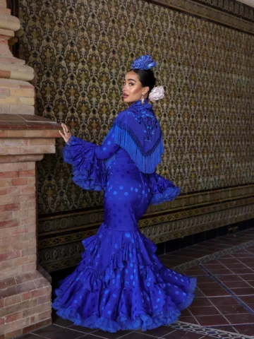 martes de feria 💙 espero que os guste este vestizado, creo que es mi favorito, 