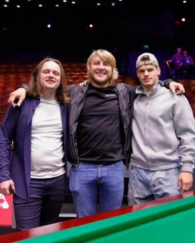 Some special guests in tonight! 📸

Liverpool's Milos Kerkez, UFC fighter Paddy 
