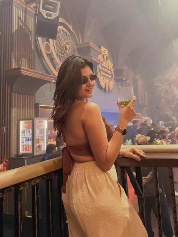 Missing already Bang night at @hammerzz.makarena in goa🥂🫶 

Thanks for the bes