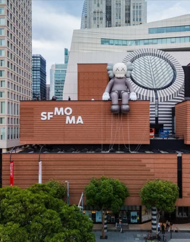 Repost from @sfmoma
•
Just dropping in: KAWS HOLIDAY: SAN FRANCISCO 🎈

From Hon