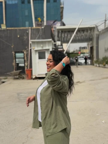 محد راح ينسى الإيد اللي ساندت 
والإيد اللي تركت🤎