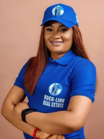 Happy birthday big sis @lilian.gabriel1 I wish you success in all you do