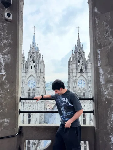 Hay vlogcito de Quito en Youtube bb 🇪🇨 (Canal: Renata y Jexs)