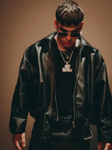 #Suficienteremix ya está en la calle 🔥❤️ vayan a darle play!!! Gracias a todos 