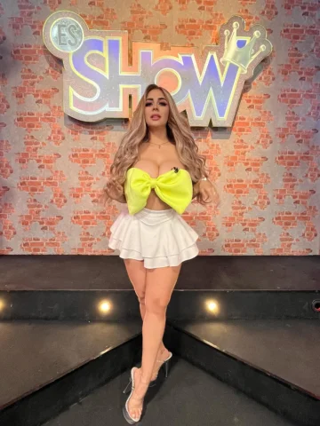 🥰💓 Me encanta 🩷🩷🩷🩷🩷

Cabellito que amooooo de @welovehair.mx ❣️❣️de verda