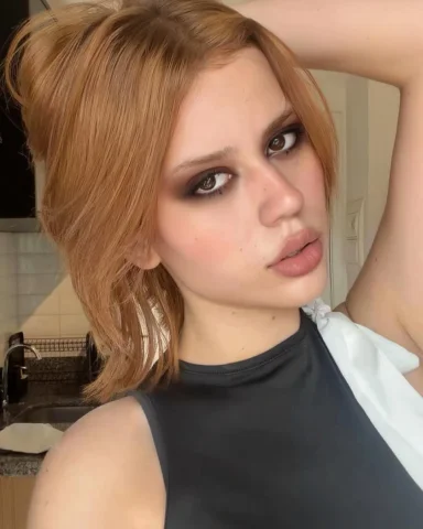 New hair, new energy… @jessypinkhair @circushair