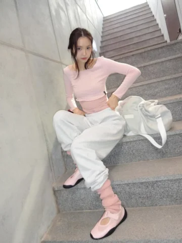 🌸

#ad #라코스테 #라코스테스니커즈 #로우미스테르