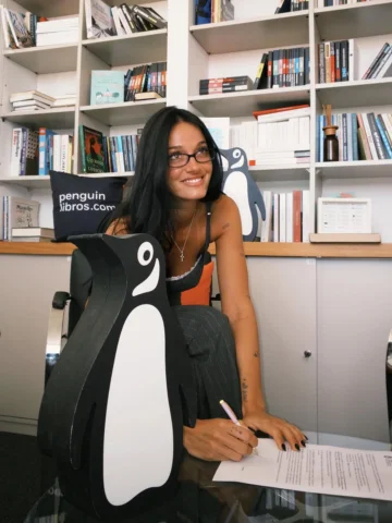 Cuando era chica decia que no me quería morir sin escribir un libro. Despues cre