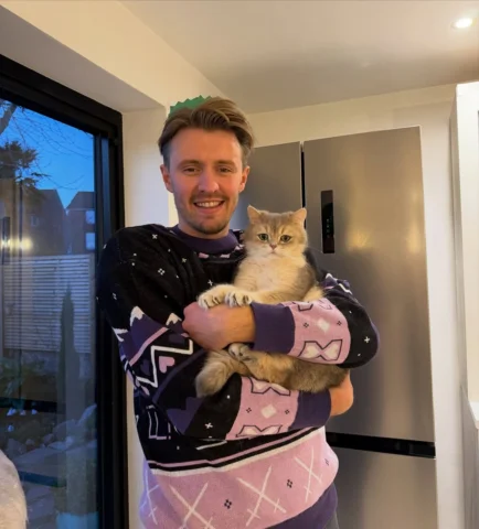 Merry Christmas you lovely lot. Hope you guys have an amazing Christmas and happ