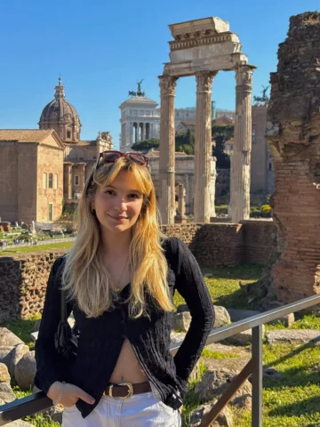 Roma e amor formam um anagrama perfeito 🥂