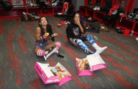 My comfort wife @theajmendez