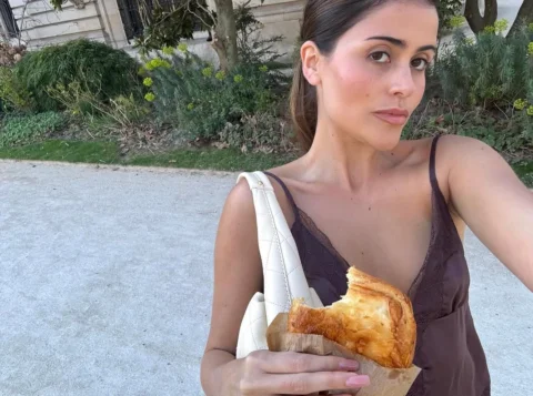 El verdadero i love being a woman 

ya está el vlog arriba espero les guste. ❀࿐