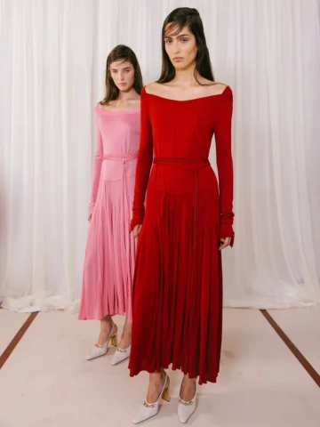 Inspired by modern dance and crafted for fluid movement. Seen backstage at our S