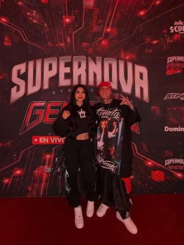 Puro pa arriba barrio 🤟🏻 @camilazamoranoe  @supernovaboxing  @yonerone