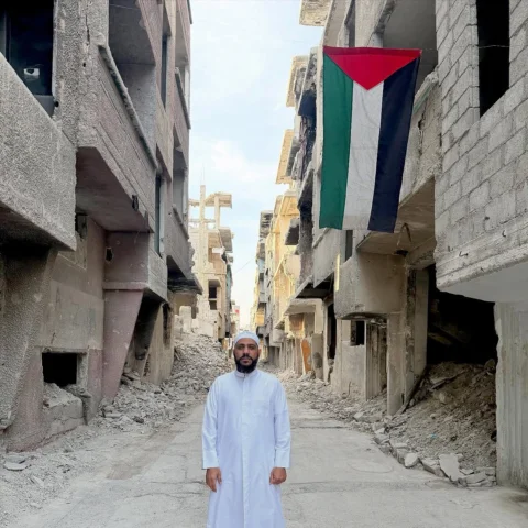 من مخيم اليرموك عاصمة الشتات بسوريا،
