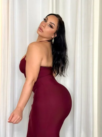 @FashionNovaCurve 🥀
.
.
Search : In Your Dreams Bandage Maxi Dress - Burgundy