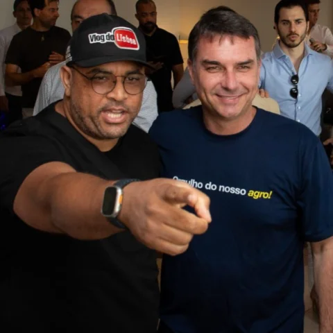 Rumo a Vitória 🥇 @flaviobolsonaro