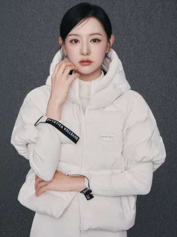#듀베티카 #duvetica @duveticakorea 🤍❄️🖤