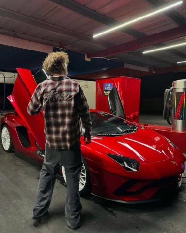 aventador at 20