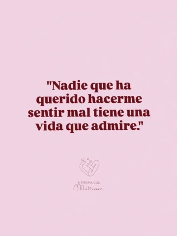 Hay algo que se recoloca dentro cuando dejas de idealizar a quien te hizo daño. 
