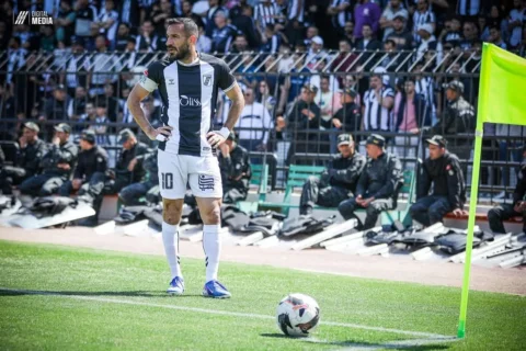 #To#The#Next#Round 🤍🖤