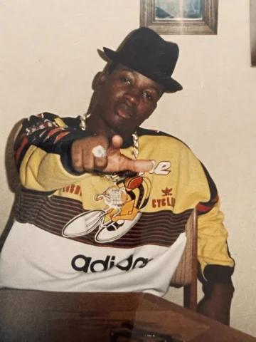 1987 young 40 Water been Gamed up
