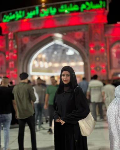 اللهم ان لم تكتب اسمي من ضمن الزوار فأمنحني ملكاً ينوب عني💔🤲🏻 

'

'
'
#hijab