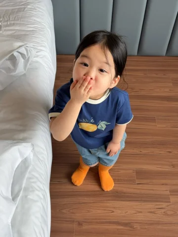 #광고 #MARITHEKIDS @marithe_kids 

요즘 날씨 보면 여름옷 슬슬 준비해야해..
떠하네는 마리떼키즈에서 준비 시작했어요ᐧ༚