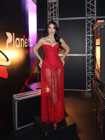 ❤️🎤

Estás fuera de este planeta @pr1ncematias !DESDE RD PAL’ UNIVERSO! 

Bajo 