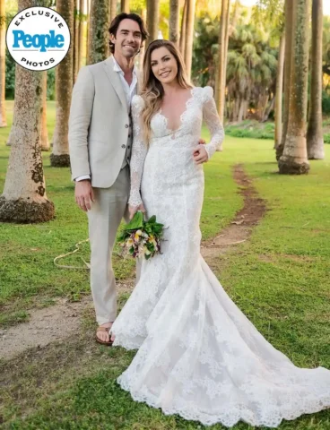 Thank you for the beautiful feature @people 🤍

Location: @pacificaitutaki 
Phot
