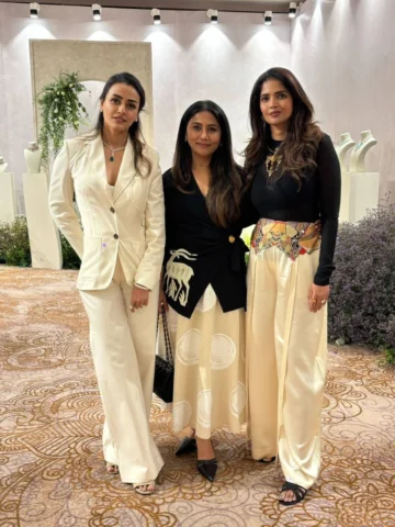 My afternoon felt extra special thanks to these beautiful women… full of laughte