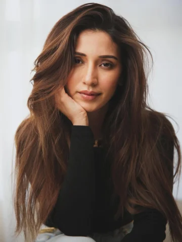 Not your league 👑 !
📸 @waitaminproductions
Muah @anithaa_a_matkar @panda.ram