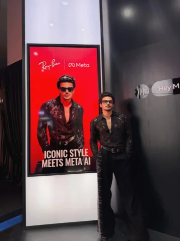 At Lakmé Fashion week Grand finale !❤️‍🔥

#myraybanmetapov #raybanmeta @raybanm
