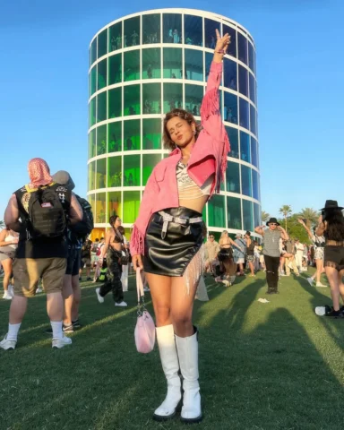 Coachella ‘23 still living rent-free in my head…
watched Diljit Dosanjh n BLACKP