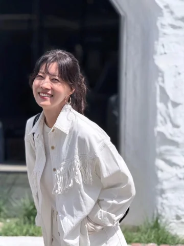 작년에 사랑받은 공연 두 작품이.
비슷한 시기 앵콜공연을 하게 되서..
난생 처음.. 두 공연의 연습실을 오가며
준비하고 있어요. ^^ 

오전