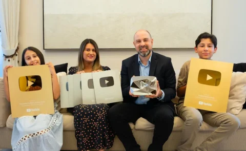 Ensinar as pessoas a ouvir a voz de Deus tem sido a minha missão e da minha famí