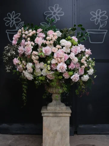 The elegance of flowers arranged within an Urn always gets me! Be they perfectly