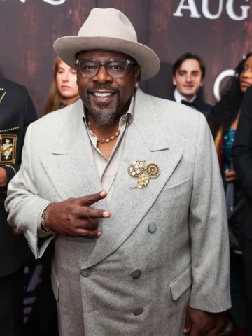C E D R I C the Entertainer | @cedtheentertainer

📸: @morrisde 

#morrisde #ced