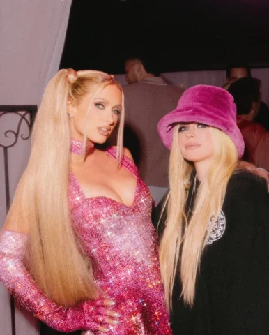 Congratulations @parishilton!! We had the best time at your #SlivingtonManor hou